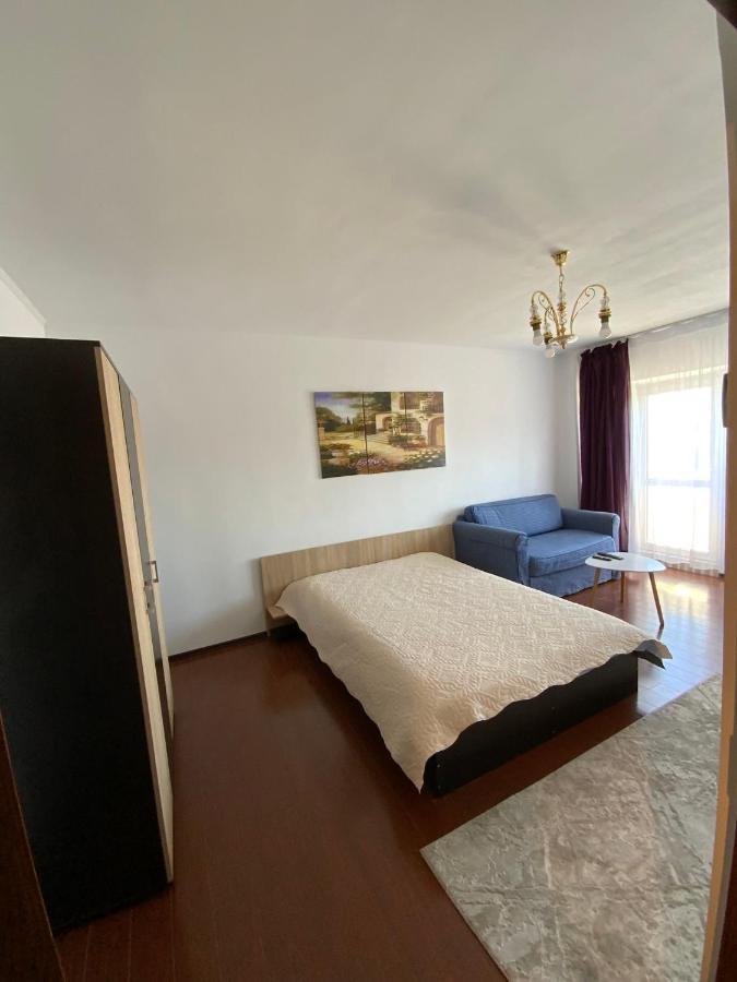Le Garcon De Adi-Cosy,Quiet,Spatious Studio Bucharest Exterior photo