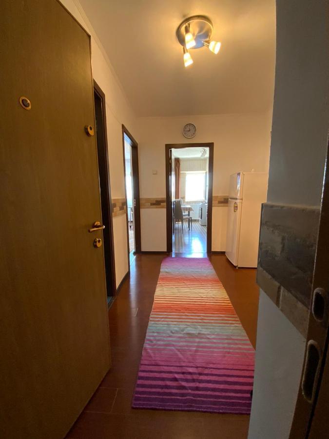 Le Garcon De Adi-Cosy,Quiet,Spatious Studio Bucharest Exterior photo